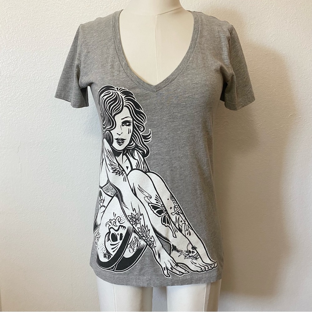 Fatal Women’s Tattoo Girl Printed Tee Grey Size Medium